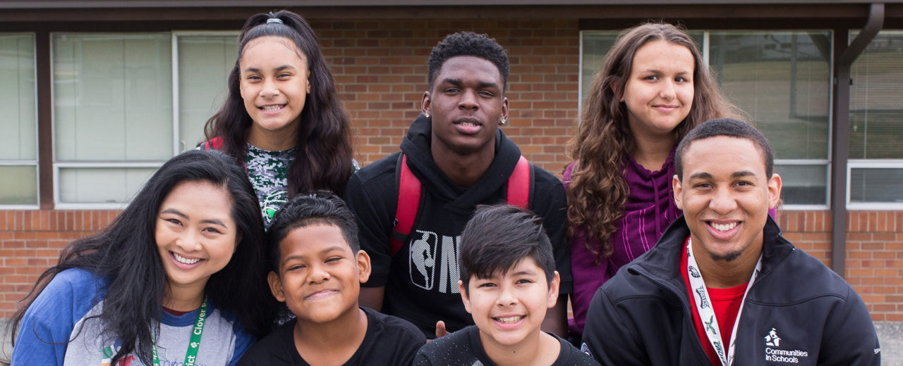 Lakewood students and site coordinators